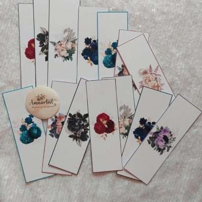 Minimalistic Flower Bookmarks