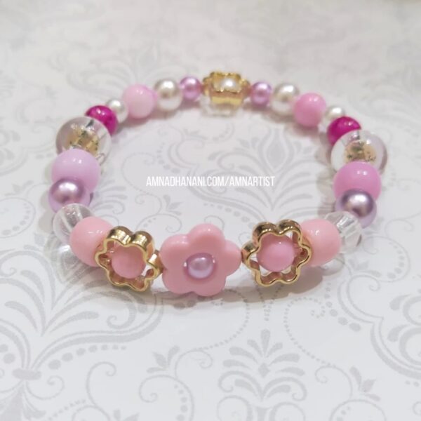 Blushing Pearl Petals Bracelet