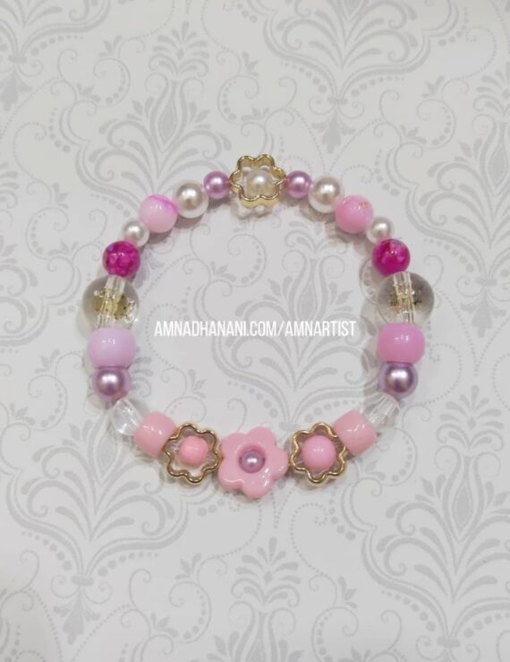 Blushing Pearl Petals Bracelet